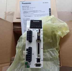 New in box Panasonic MBDLT25SF AC Servo Drive - Picture 1 of 3