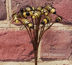 12 piezas de tallos, selecciones, ramo con alas de alambre Primitive BEE de 9" - manualidades de verano - Imagen 1 de 2