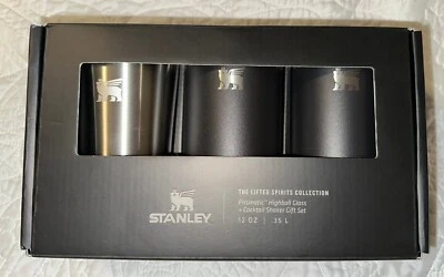 Stanley The Lifted Spirits Collection Juego de bolas altas y coctelera de acero inoxidable prismático Foto 1 de 4