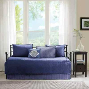 Madison Park Daybed Bedding Set Daybed-Size Cotton Polyester Navy Blue 6-Piece - Picture 1 of 7