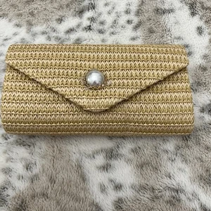straw crossbody purse/clutch - Picture 1 of 5