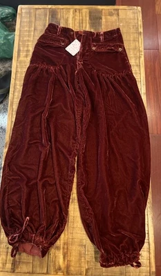 Nuevos pantalones de terciopelo cargo Free People Lotus Jeans tiro alto pierna ancha We The Free 24 Foto 1 de 3