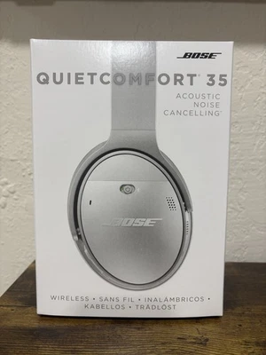 Bose QuietComfort 35 Wireless Bluetooth Headphones – Noise Cancelling – Gray - Image 1 of 4