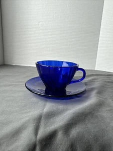 Teacup and Saucer Duralex Vereco Cobalt Blue Swirl Glass - Picture 1 of 9