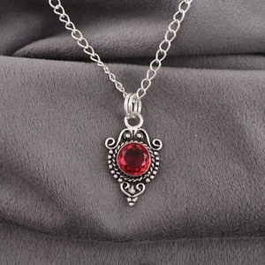 Red Garnet Gemstone 925 Sterling Silver Handmade Jewelry Pendant For Anniversary - Picture 1 of 5