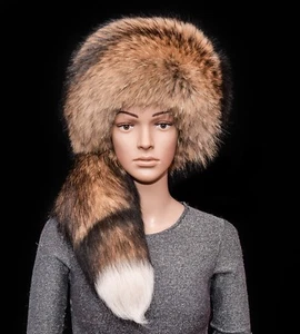 Saga Furs Natural Finnraccoon Fur Handmade Daniel Boone Style Massive Men's Hat - Picture 1 of 6