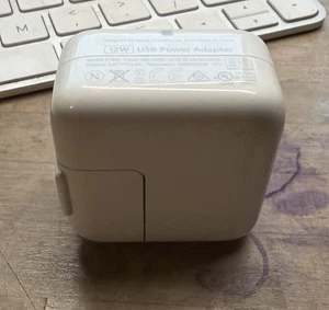 OEM Genuine Original Apple iPad 12W USB Wall Charger Power ADAPTER - Picture 1 of 3