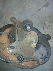 2007-2014 Ford Van E150 E250 E350 Front RH Passenger Spindle Knuckle Assembly - Picture 1 of 4