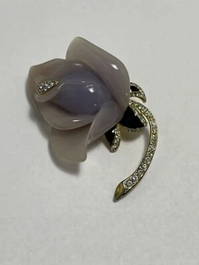 Broche/Pin Floral Lavanda Kenneth J Lane De Colección Retirado Imitación Jade Cristal - Imagen 1 de 7