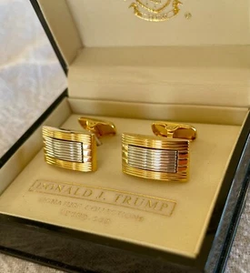 Rare Donald J Trump Signature Collection Rectangular Ribbed Cufflinks - Picture 1 of 6