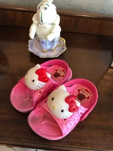 Sanrio Hello Kitty toddler rubber sandals - Picture 1 of 3
