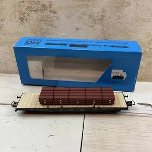 BRAMOS #3580 Long Wheelbase Flat Bed With Load, HO GAUGE, Rare Vintage Model - Picture 1 of 5