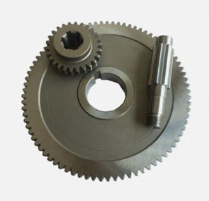 Fräsmaschine Teil Kopfgetriebe vertikal CNC Fräsen mit Wellenstange Werkzeug A58+60+62 - Bild 1 von 5