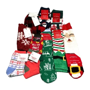 Lot 10 Christmas Holiday Socks Women Crew Ankle Fuzzy NWT Target HotSox - Picture 1 of 11