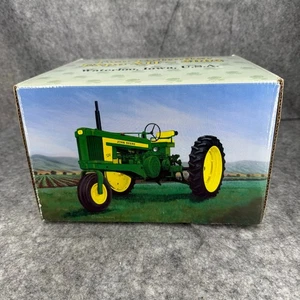 ERTL John Deere Model 520 High Clearance SFW Diecast Tractor 16089 NIB 291 - Picture 1 of 8