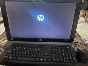 HP 19-2113W 19.5" 500GB Intel Celeron 2.41GHz 4GB All-inOne Desktop Win10 - Afbeelding 1 van 9