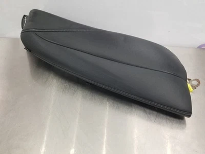 Toyota Camry XSE 19 2019 asiento trasero SRS cojín cuero negro pasajero derecho Foto 1 de 4