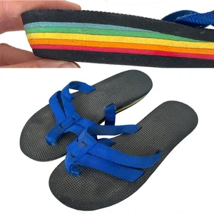 SEE CONDITION & MEASUREMENTS Vintage 70s Rainbow Stripe Beach Flip Flops Kids - Picture 1 of 24