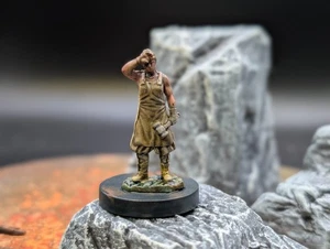 Miniatura fantasía dnd herrero dama aldeano bien pintada - Imagen 1 de 4