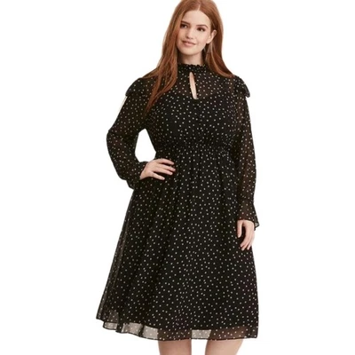 Vestido midi con volantes de gasa transparente estrella negra tórrida talla 1 14/16 Key Hole Whimsigoth Foto 1 de 4