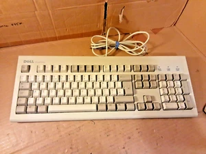 Vintage Dell Quietkey PS/2 Keyboard (RT7D5JTW) - Picture 1 of 9