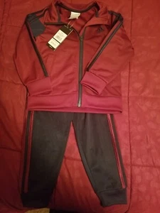 Adidas Boys Tracksuit Size 4 Burgundy Navy Blue AG6136 AR06 TJ CA1 Brand New - Picture 1 of 4