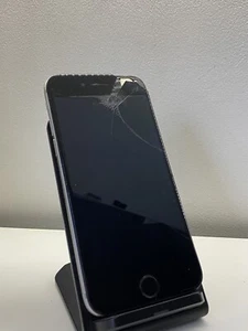 Faulty Apple iPhone 6 Space Grey 16GB - Picture 1 of 4