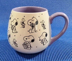 Peanuts 16 fl oz Mug Cup SNOOPY & WOODSTOCK EASTER BASKET & EGGS - Picture 1 of 6