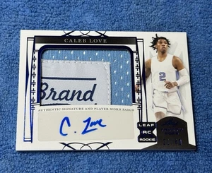 2023 Leaf Trinity Caleb Love RPA Rookie Patch Auto 21/40 #PA-CL1 Logo Marca - Foto 1 di 2