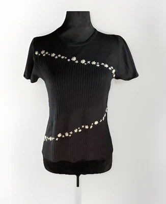 VTG Requirements Black Short Sleeve Fitted Shirt Baby Doll Embroidered Flower MD - Image 1 of 4