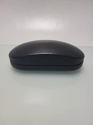 Estuche rígido negro grande Hugo Boss para gafas Foto 1 de 2
