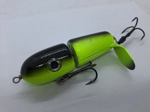 4.5" Suick Nitewalker Black Green Topwater Prop Bait Musky Lure - Picture 1 of 4