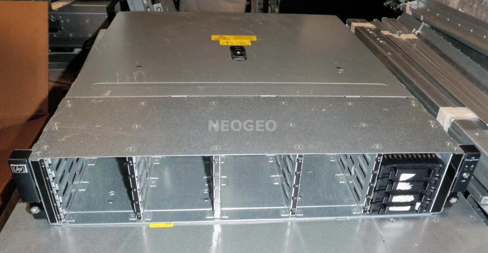 HP Storageworks D2700 Disk Array-EVA M6625 Chassis-AJ840A-AJ941-Smart Array P411 - Image 1 of 1