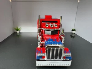 Peterbilt American Truck 1/24 Scale Diecast Car Sound & Light - Perfect Gift! - Picture 1 of 8