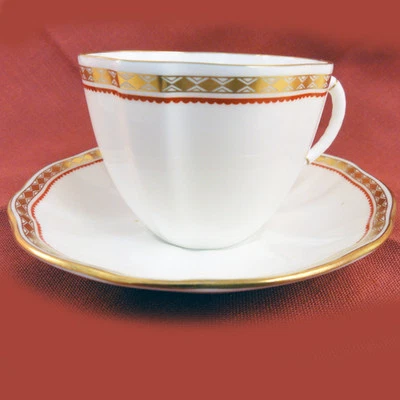 ROYAL CROWN DERBY CARLTON RED Cup & Saucer LXI made in England NEW NEVER USED - Image 1 of 4