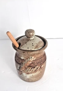 Pottery Honey Jar/ Dipper "Oh Taste and See That the Lord Is Good" Psalm 34:8 - Picture 1 of 6