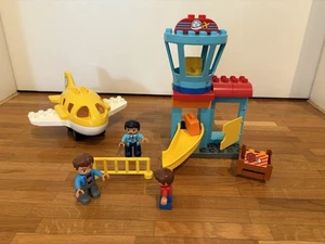 LEGO 10871 DUPLO Flughafen / guter bis sehr guter Zustand - Bild 1 von 9