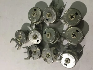 10 Stück 5K Ohm PCB-Montage 20 mm Drahtgewickeltes Potentiometer (10 Stück Posten) ((W-2) - Bild 1 von 2