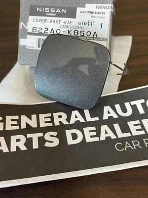 GENUINE NISSAN OEM GT-R 2011-2017 FRONT BUMPER TOW HOOK EYE COVER CAP 622A0KB50A Foto 1 de 4