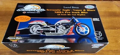 American Muscle Screamin' Eagle/Vance & Hines NHRA Pro Stock Bike 1:9 New 33863 - Image 1 of 4