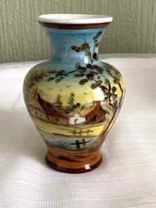 Hand Painted Spanish Vase Cottage Scene Signed Tos Mid 20th Century - Picture 1 of 8