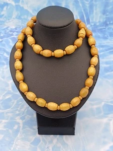 Bellissima collana lunga di perline in legno stile etnico - Foto 1 di 9
