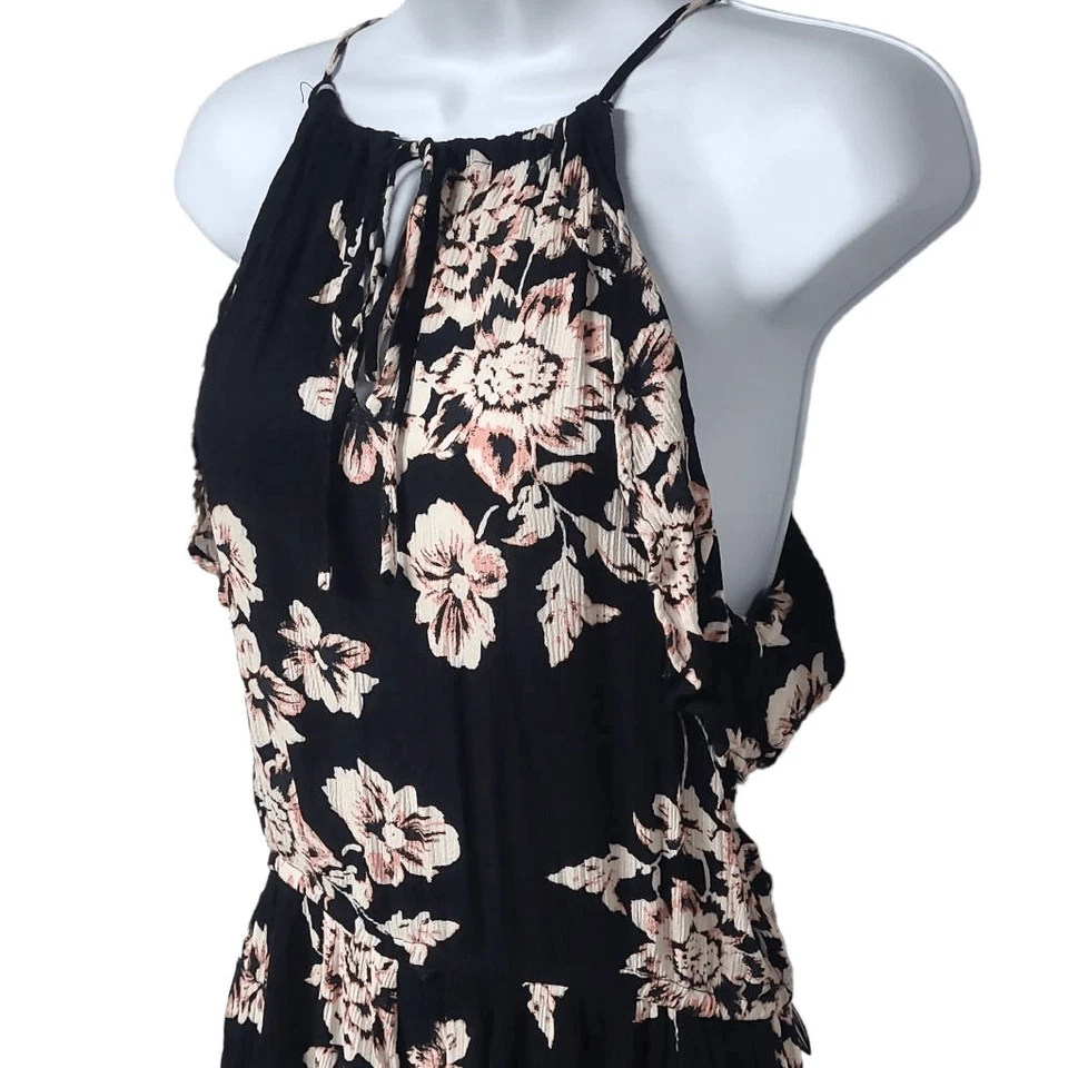 Macacão Aeropostale floral perna larga preto bege halter top feminino médio - Imagem 1 de 4