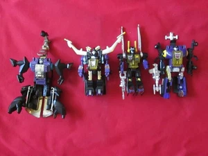 1983 Vintage Transformers G1 Insecticon, Bombshell, Shrapnel, Kickback + Extra - Foto 1 di 9