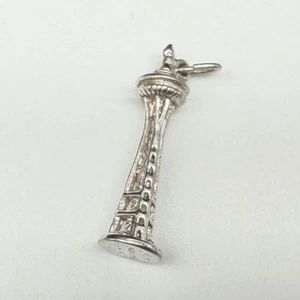 Vintage HLP Sterling Silver Seattle Washington Space Needle 1.25" Charm 3.2g - Picture 1 of 8