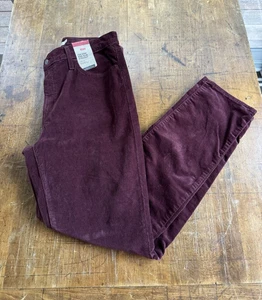 Levi's 724 Straight Jean High Rise Slim Burgundy Maroon Corduroy 14 Women's New - Picture 1 of 16