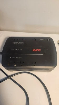 APC UPS: 550VA  120V BE550G - Image 1 of 4