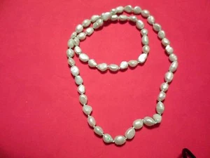Pastel Green Freshwater Cultured Pearl (10-11mm) 28 inch Endless Necklace - Picture 1 of 4
