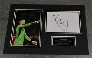 Expositor de montaje fotográfico firmado a mano Illan Meslier A4 auténtico firma Leeds Utd - Imagen 1 de 3