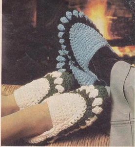 CROCHET SLIPPERS ADULT - jet or 12ply - COPY crochet pattern - Bild 1 von 1